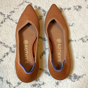 Rothy’s Camel The Point flats